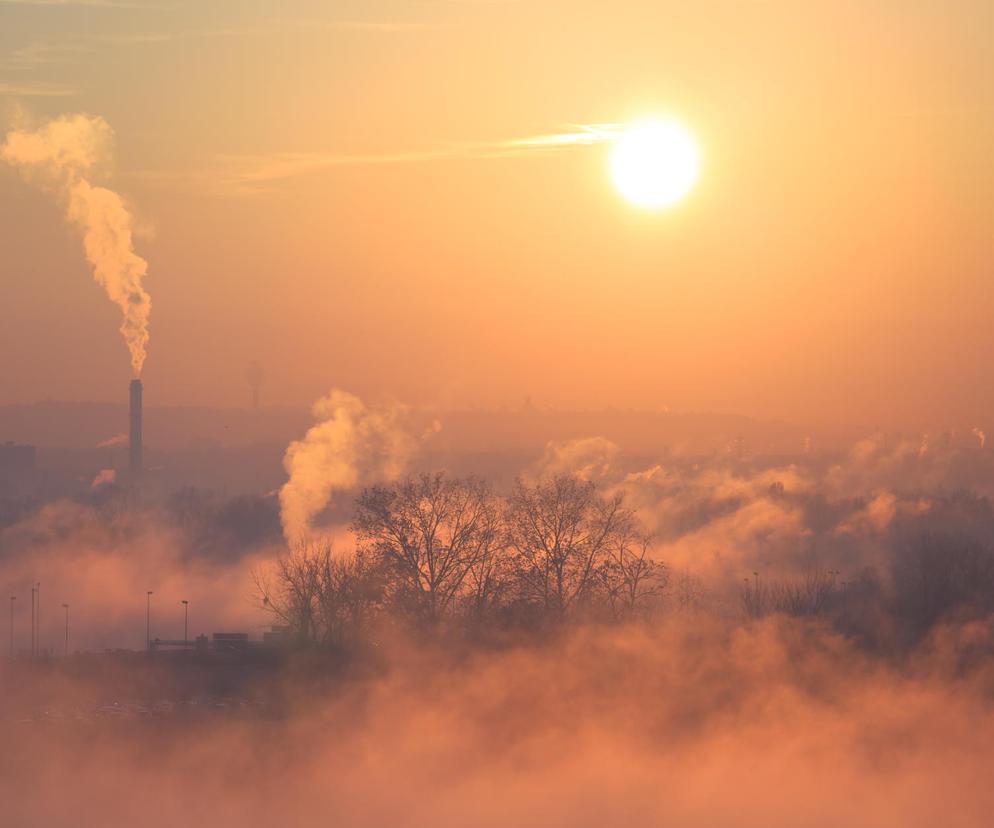 Podwyższone stężenie pyłu zawieszonego PM10 w Białymstoku. RCB wysyła ostrzeżenia. Pesymistyczne prognozy GIOŚ
