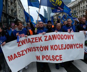 Kolejarze zablokują drogi. Rząd faworyzuje transport drogowy