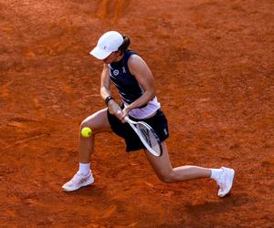 Roland Garros DRABINKA kobiet WYNIKI WTA Z KIM gra Iga Świątek kolejny mecz TERMINARZ French Open 