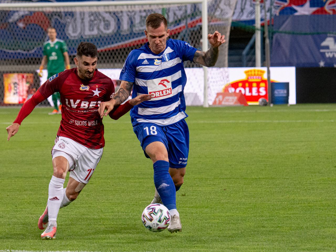 Nafciarze tym razem bez punktów. Derby Wisły na korzyść Białej Gwiazdy