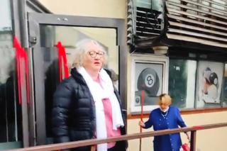 Awantura przed siedzibą PiS. Marta Lempart oberwała od sprzątaczki