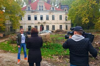 Dolnośląski pałac Krzysztofa Rutkowskiego na sprzedaż. Znany detektyw wycenił go na 9 milionów