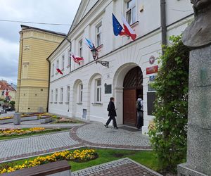 Maturzyści z Rzeszowa po egzaminie z matematyki 