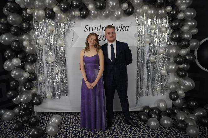 Ścianka na studniówce ZS nr 8
