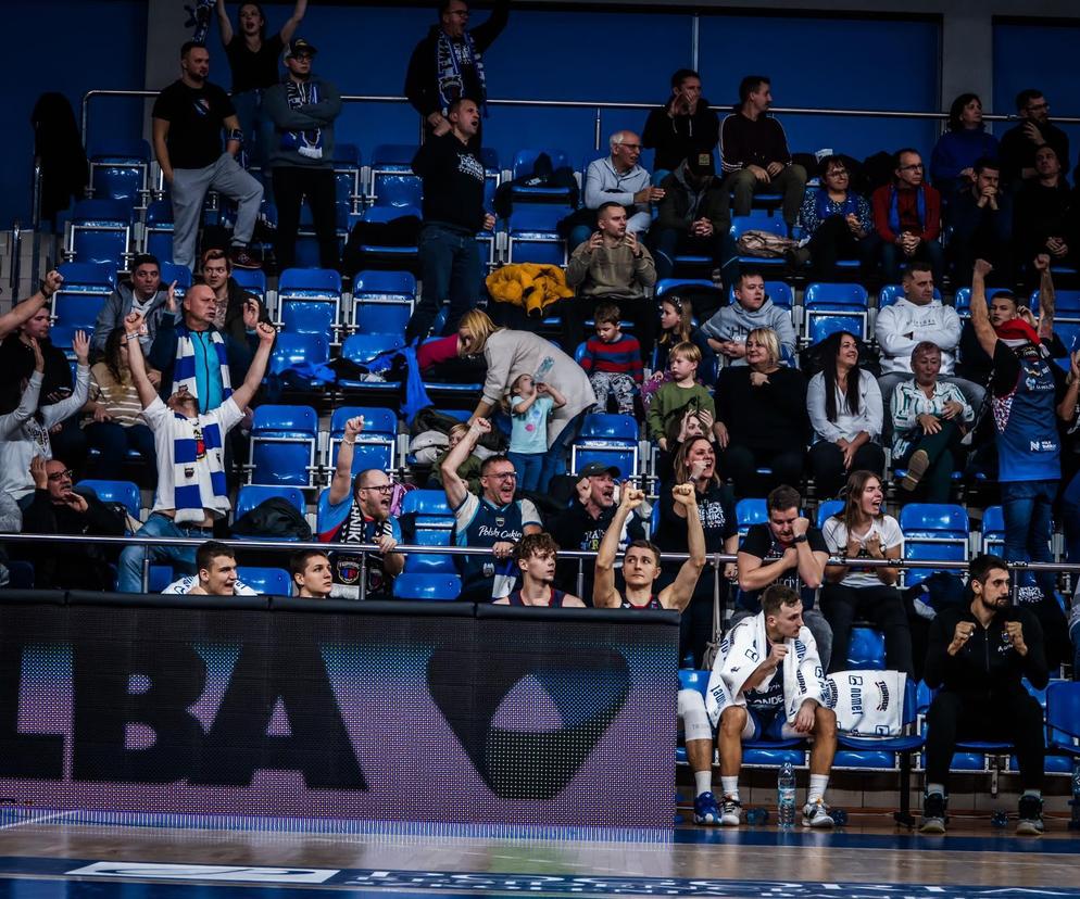 MKS Dąbrowa Górnicza - Arriva Twarde Pierniki Toruń 85:92, zdjęcia z meczu Orlen Basket Ligi