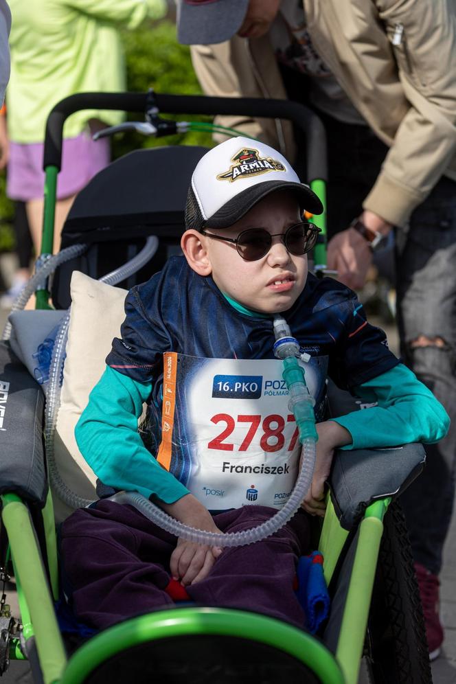 Nie chodzi i nie oddycha - a ukończył półmaraton. 