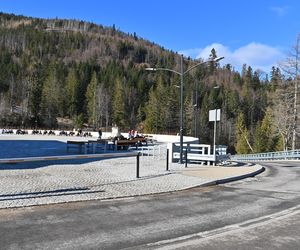 Zakopane. Centrum przesiadkowe w Kuźnicach. Słynna patelnia