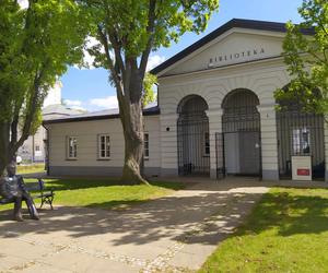 Akcja „Książka za baterie” w Miejskiej Bibliotece Publicznej w Siedlcach