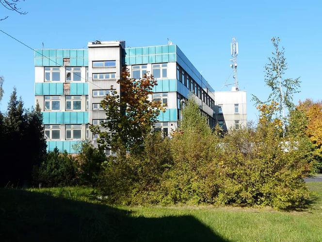 Opuszczony szpital w Zabrzu. Kiedyś świetna lecznica. Teraz odstraszająca ruina