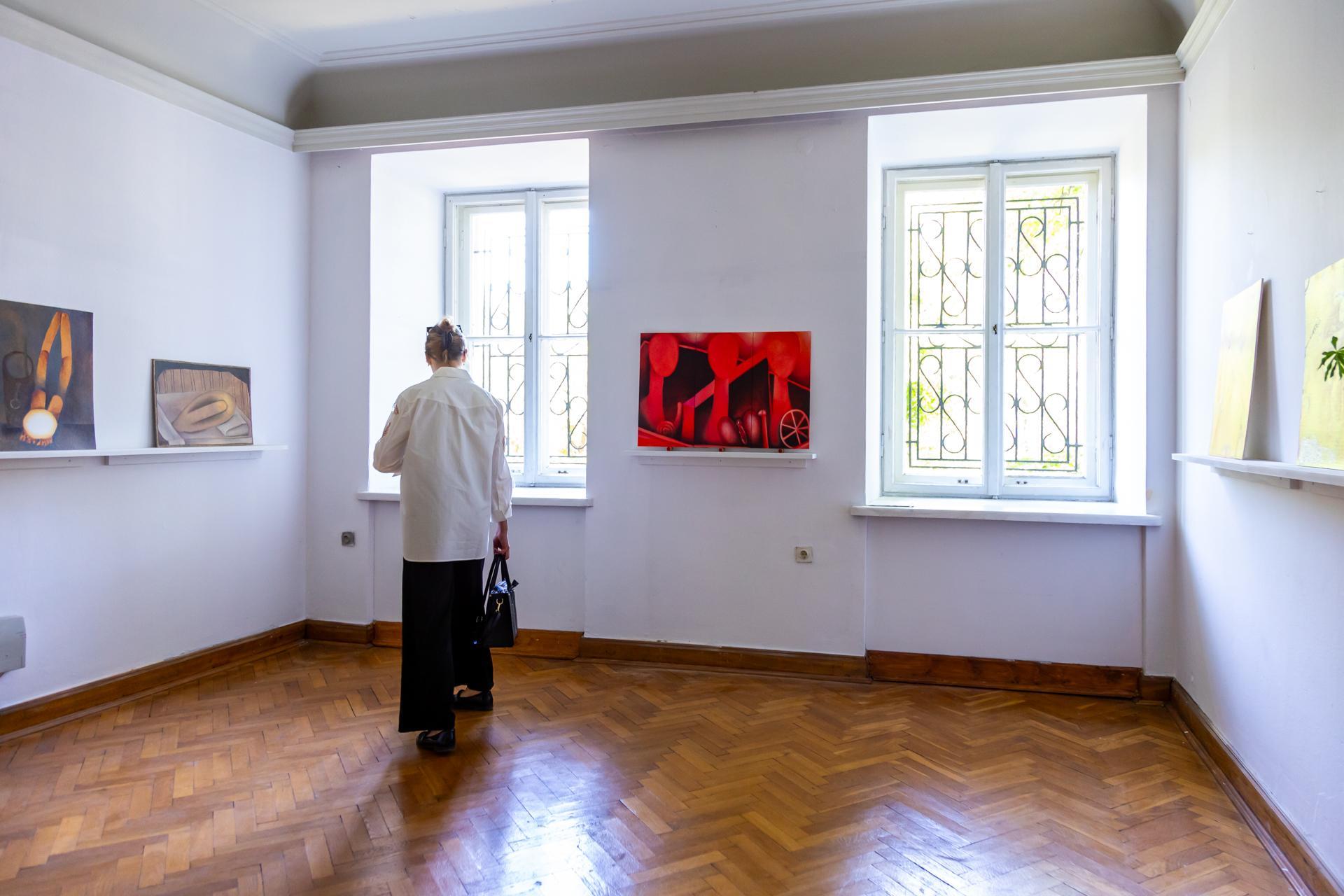 NADA Villa czyli Willa Gawrońskich w Warszawie - zdjęcia wnętrz zabytkowego pałacu i byłej ambasady