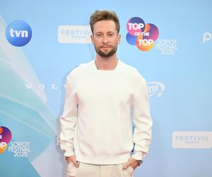 Krzan pokazała majtki, a Krupińska wyglądała jak syrenka. Tłum gwiazd na Top of the Top Sopot Festival 2025