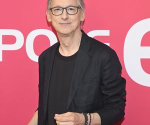 Konferencja prasowa 62. edycji Krajowego Festiwalu Polskiej Piosenki w Opolu. Tłum gwiazd na czerwonym dywanie