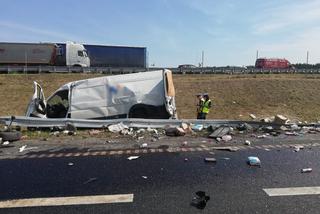 Karambol na trasie S7 pod Olsztynem - przepakowywali ładunek na pasie autostrady
