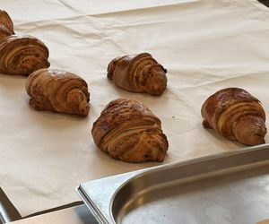 Uczniowie grudziądzkiego Gastronomika przygotowali rogale na Św. Marcina