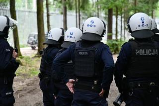 Atak na policjantów przy granicy z Białorusią