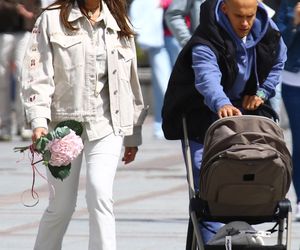 Karolina Gilon i syn. Ma kilka tygodni i juz jest gwiazdą