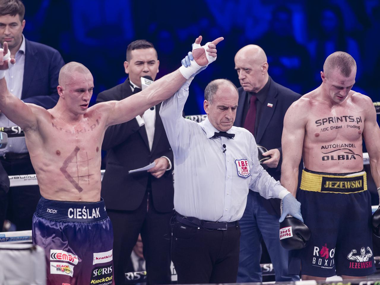 Mocne słowa polskiego pięściarza! Nazwał kur** jednego z internautów