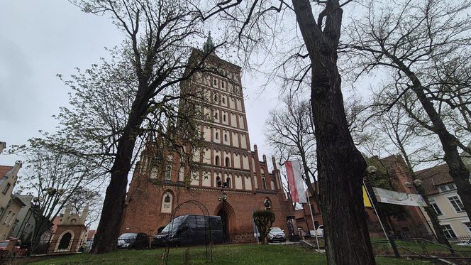 To najpiękniejszy zabytek w woj. warmińsko-mazurskim według AI. „Zachwyca strzelistą sylwetką”