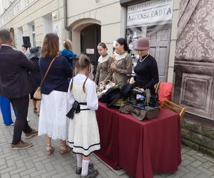 Siedlczanie mogli wsiąść w wehikuł czasu i zobaczyć ulicę Pułaskiego - Piękną sprzed stu lat