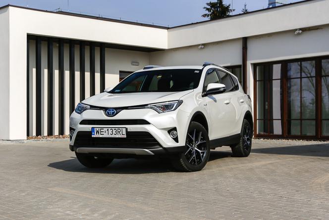Toyota RAV4 Hybrid E-Four