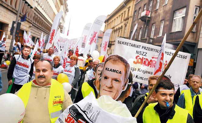 Demonstracja w zdjęciach. Zobacz naszą fotorelację!