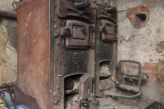 Spalili dziecko w piecu