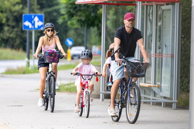 Agnieszka Kaczorowska i Marcin Rogacewicz wybrali się na rowery 