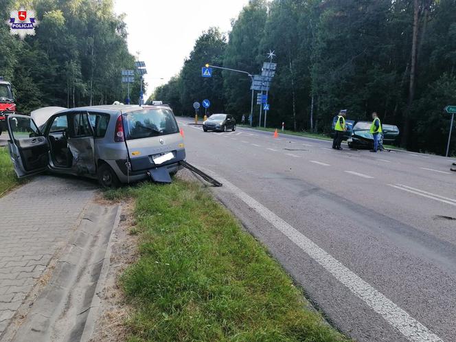 Pijana kobieta wiozła dzieci. Skończyło się wypadkiem