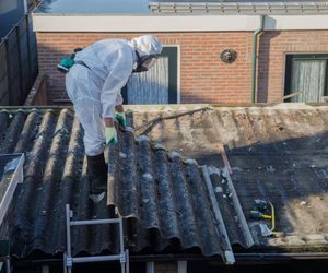 Darmowa utylizacja azbestu w Przytyku. Gmina pozyskała dofinansowanie 