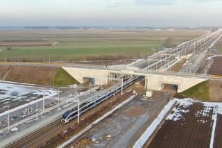 Nowy wiadukt nad torami w Szepietowie