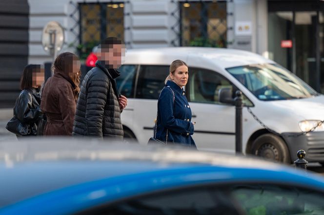 Pierwsza dama w eleganckim butiku