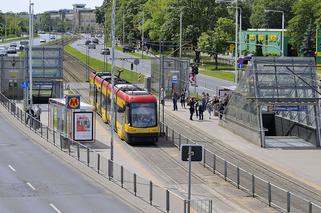 Rozkłady jazdy tramwajów na e-papierze: Kolejna rewolucja na przystankach [AUDIO]