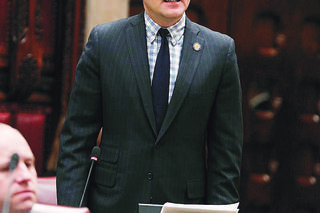 Awantura o most Cuomo