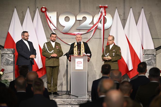 Muzeum Bitwy Warszawskiej. Pierwsze zdjęcia ze środka