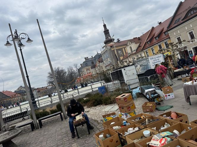 Pszczyński Jarmark Staroci to niezwykła giełda skarbów i perełek minionej epoki