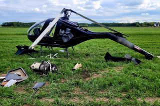 Mazowieckie: Wypadek podczas awaryjnego lądowania. Rozbił się śmigłowiec