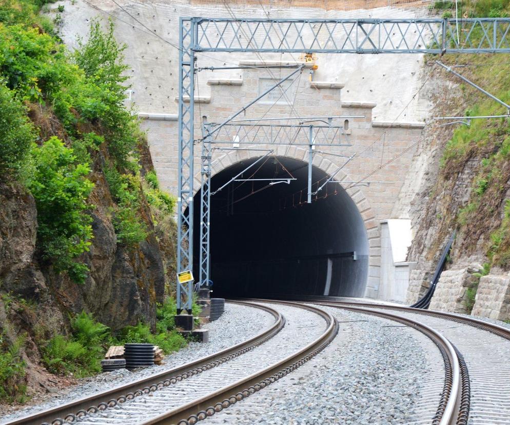 Szerszy tunel na trasie Wrocław - Jelenia Góra