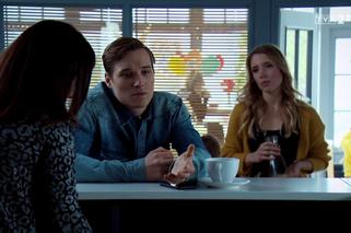 M jak miłość odc. 1441. Olek (Maurycy Popiel), Kinga (Katarzyna Cichopek), Aga (Ina Sobala)