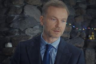 M jak miłość odc. 1800. Andrzej Budzyński (Krystian Wieczorek)