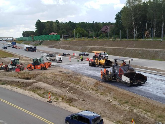Nowy wiadukt na A2 w ciągu ul. Domanickiej w Siedlcach jest już otwarty i przejezdny