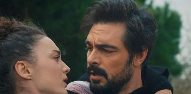 Dziedzictwo (Emanet) odc. 654. Nana, Yaman