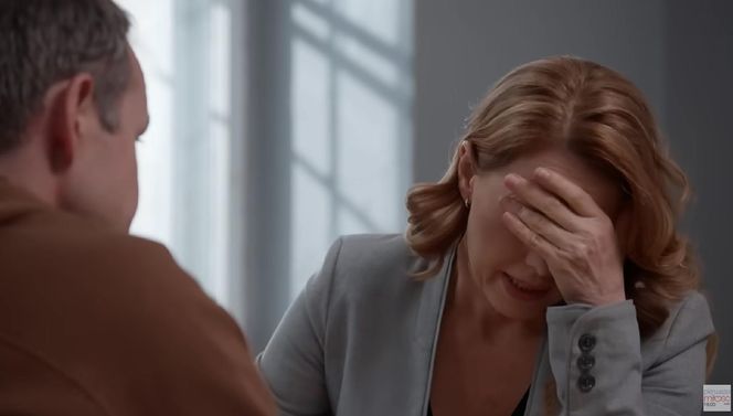 Pierwsza miłość odc. 4046. Teresa (Ewa Skibińska), Mateusz Stik (Lesław Żurek)