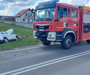 Wypadek w Tychowie. Poszkodowany kierowca Audi 