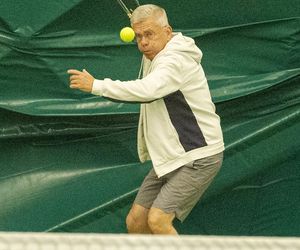 Zapłaciliśmy 10 000 zł za grę w tenisa Karczewskiego