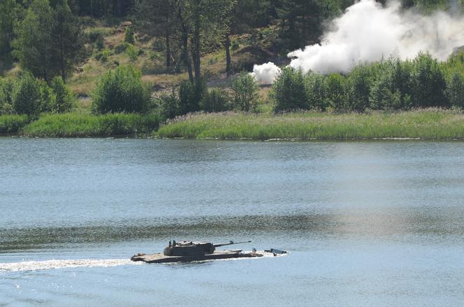 Ćwiczenia wojska na poligonie w Drawsku Pomorskim