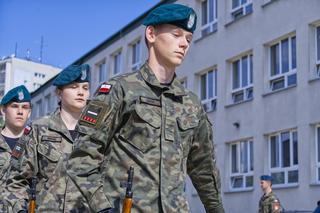 Uczniowe ZS nr2 przygotowują się do finału Przeglądu Musztry Klas Mundurowych