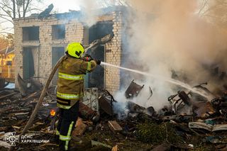 Ukraina. Wołodymyr Zełenski wzywa rozejmu. Rosjanie wystrzelili w nocy 70 rakiet [ZDJĘCIA].