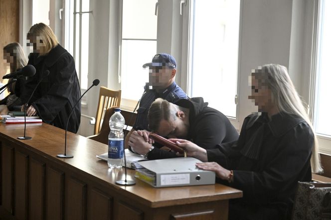 Łukasz Ż. stanął przed sądem. Przeprosił i częściowo przyznał siędo winy. Jego kolega: „Nie pomagałem Łukaszowi”