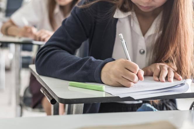 Egzamin ósmoklasisty 2021: Ostatnie komentarze przed wejściem na salę egzaminacyjną