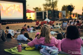 Tarnowskie Kino Plenerowe 2025: Oscarowy hit Konklawe na Przystani Kantoria